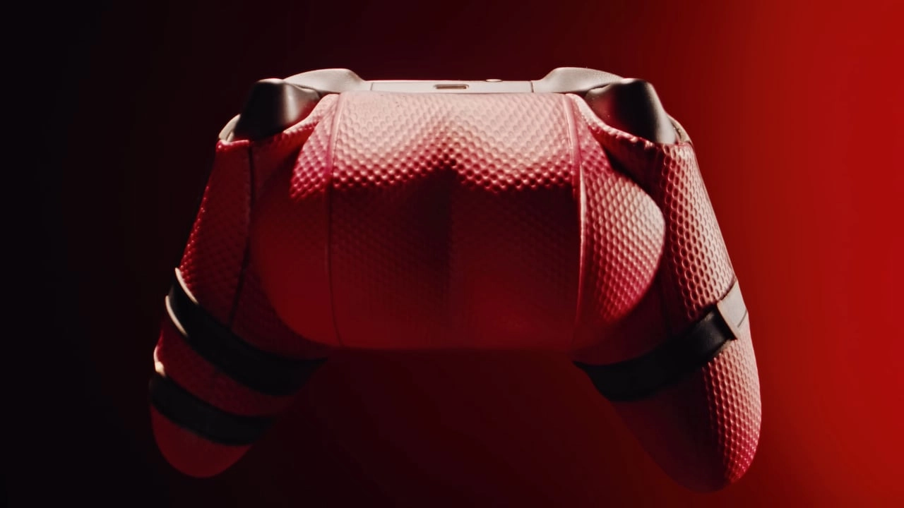 Review Sheds Light on Unique Xbox Deadpool Controller