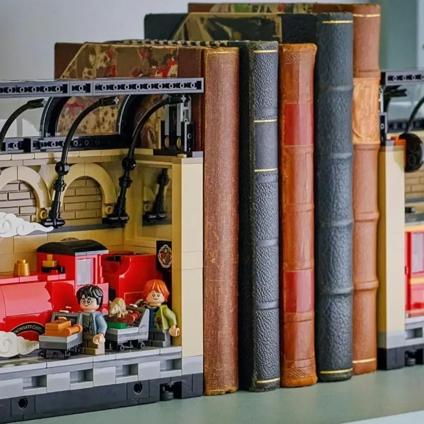 LEGO's Hogwarts Express Book Nook Is Headed for Retirement