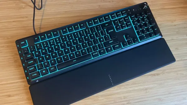 Corsair Skiff 100 Plus Review: A Quiet Membrane Keyboard That Makes a Strong Case for Rubber Domes