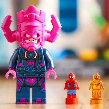 LEGO Marvel's The Marvel Skyline Set Brings New York's Superhero Landmarks Together