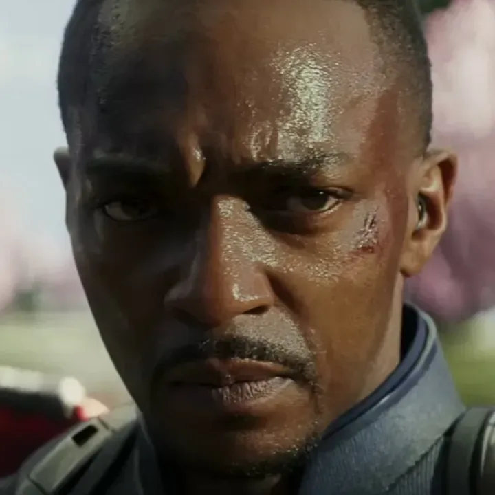 Anthony Mackie Recalls Chris Evans' Emotional Captain America Script Reveal