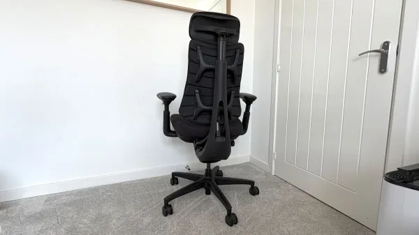 LiberNovo Omni SE Review: Dynamic Ergonomics Make This Premium Gaming Chair Stand Out