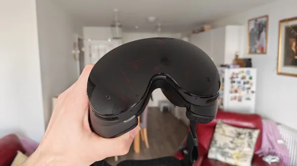 Steam Frame's Big Walk Test Highlights Its Potential as a Portable Steam PC