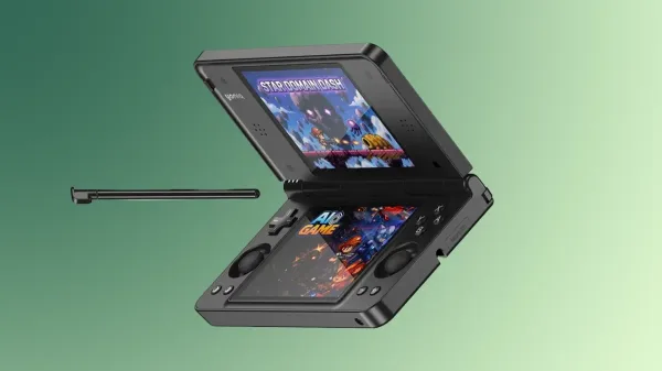 Yoniq Duo Dual-Screen Handheld Appears With £117.99 Early Price