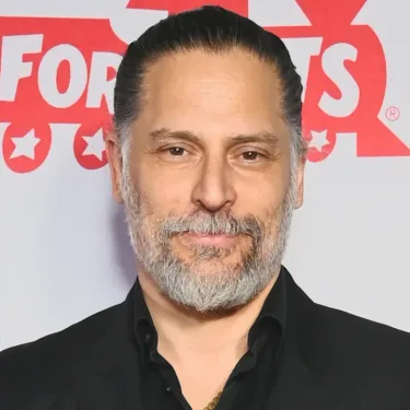 Joe Manganiello Still Hopes to Revive His Dragonlance TV Series