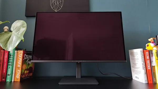 Alienware AW2726DM Brings 1440p QD-OLED Gaming to a New Price Tier