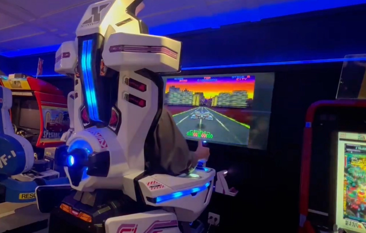 Japanese Gamers Create Ultimate Sega Arcade At Home